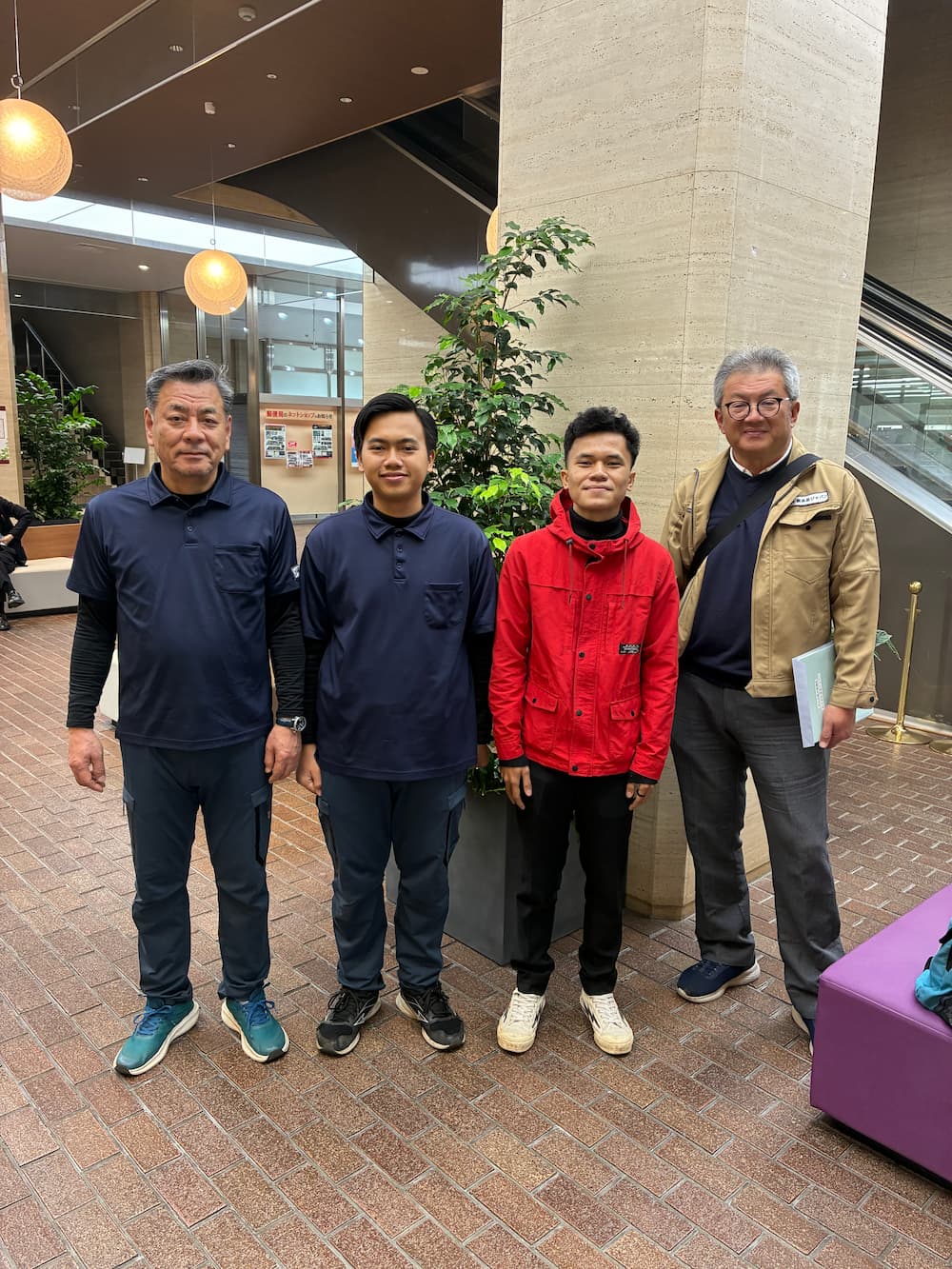 株式会社B|ビルクリーニング 採用実績